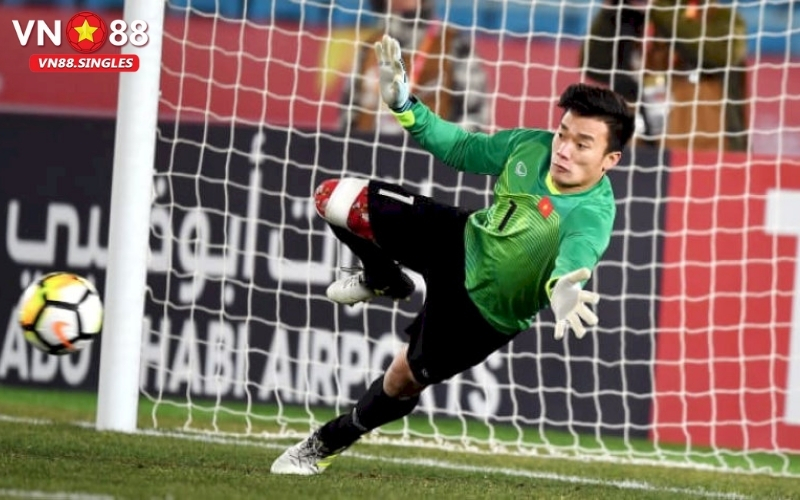 Vị trí Thủ môn: Người cô độc nhất nhưng quan trọng nhất trên sân.