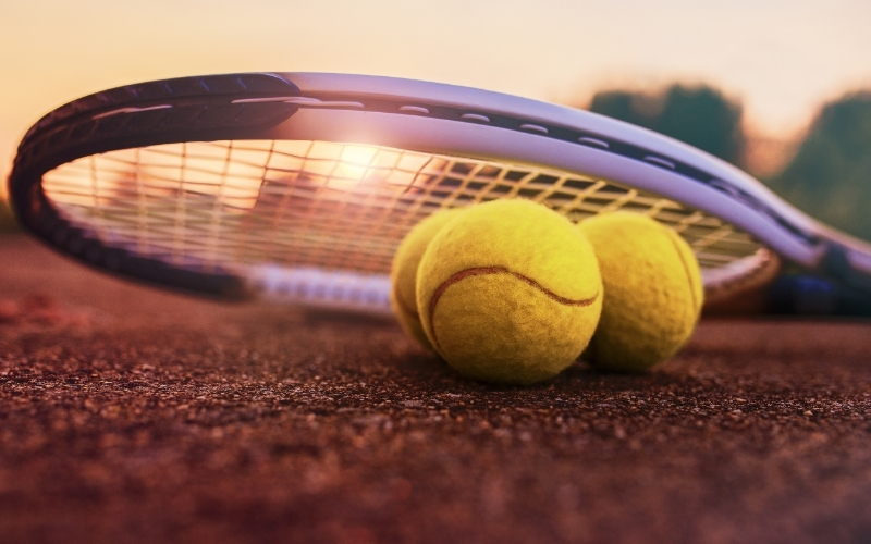 Bí quyết chọn vợt tennis phù hợp với lực tay và lối chơi của từng người