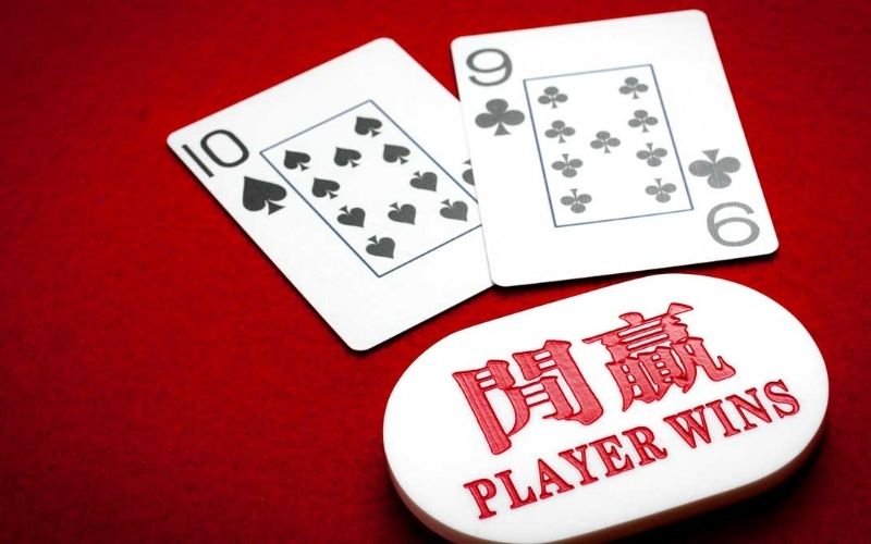Luật rút lá bài thứ 3 trong Baccarat Cơ chế vận hành tự động và cố định