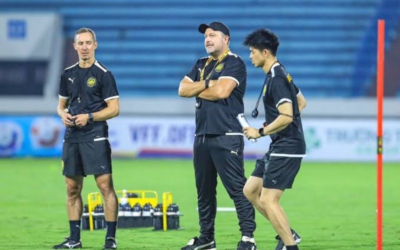 Trợ lý HLV chiến thuật Vai trò thầm lặng phía sau thành công
