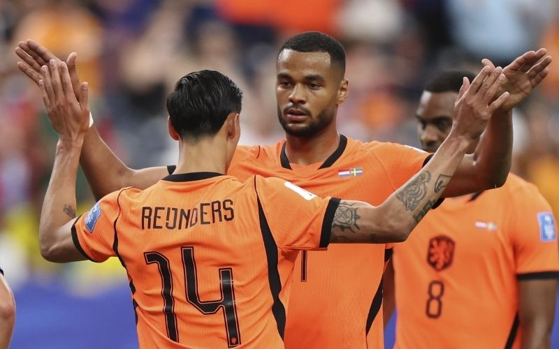 Trường phái Hà Lan Từ Total Football đến Positional Play